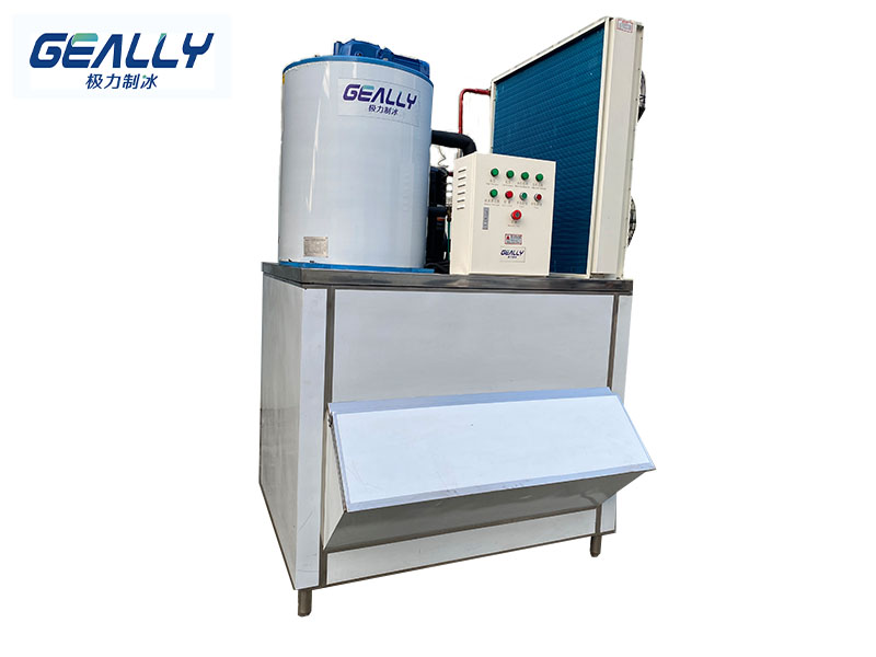 制冰機(jī)不制冰的原因有哪些？怎么清洗保養(yǎng)？